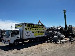Best Garage Cleanout  in Middleton, WI